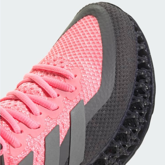 ADIDAS 4DFWD 2 RUNNING SHOES SZ 7 Beam Pink / Silver Metallic / Lucid Fuchsia - Picture 2 of 13